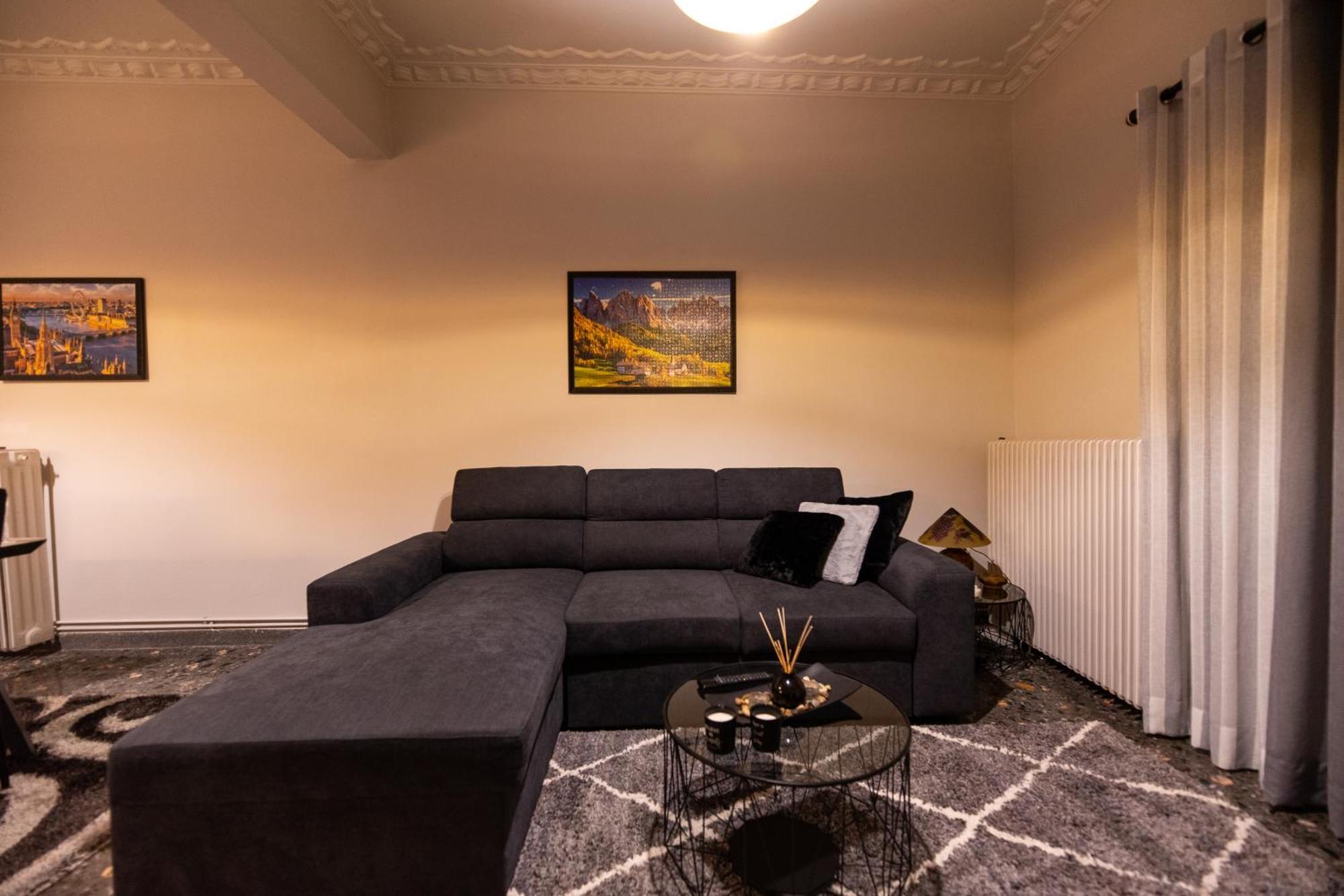 Stamos Apartment Airport Спата Екстер'єр фото