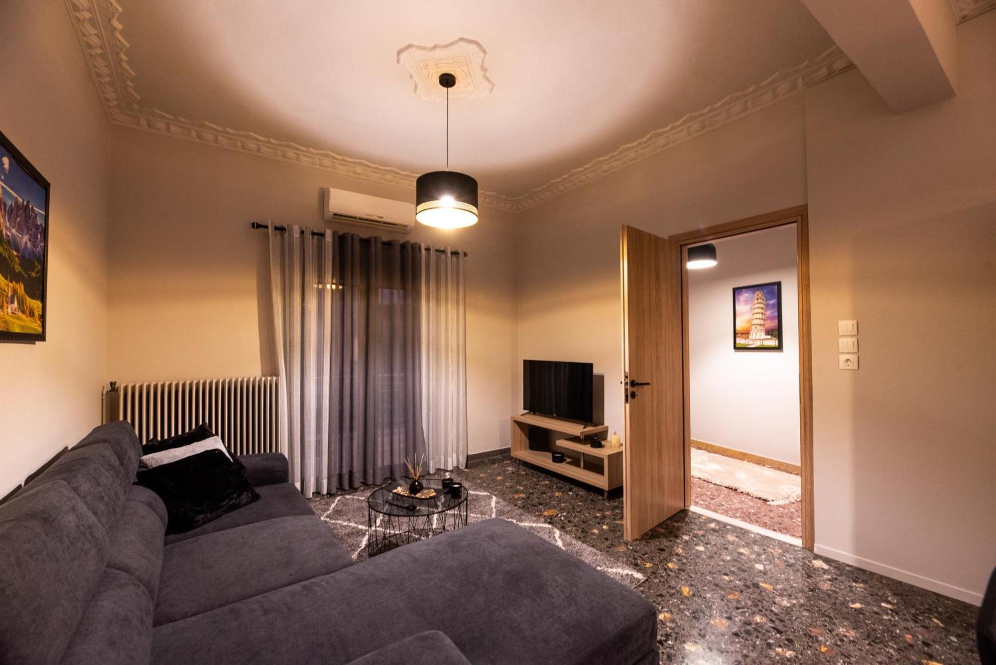 Stamos Apartment Airport Спата Екстер'єр фото