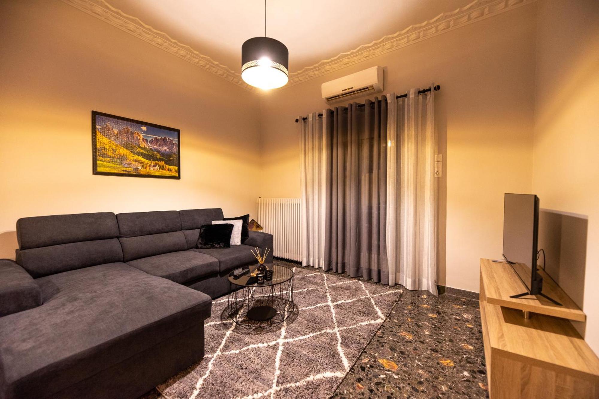 Stamos Apartment Airport Спата Екстер'єр фото